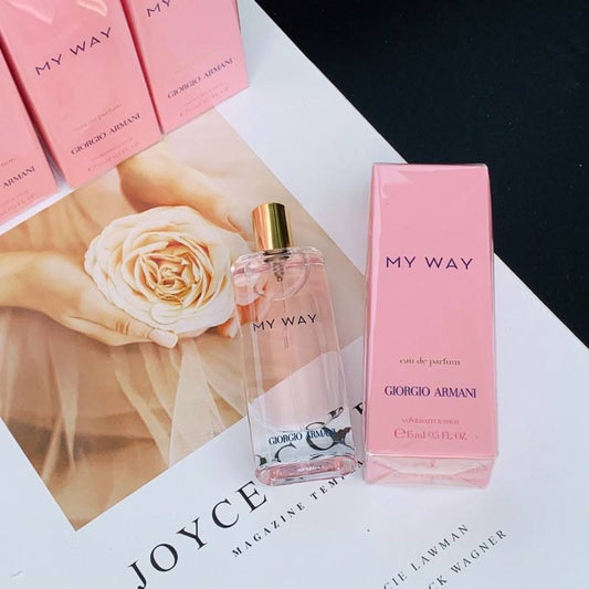 Giorgio Armani My Way Eau de Parfum (15ml / 0.5 FL. OZ.) – Travel Spray