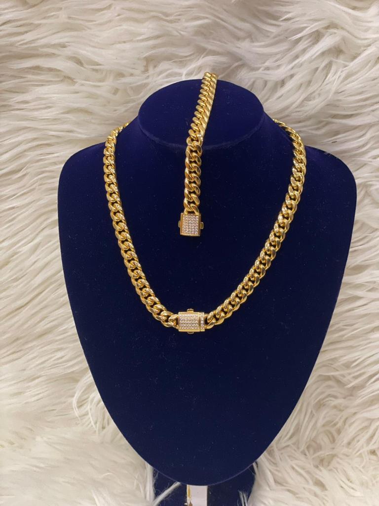 Cuban Link Chain Stainless Steel Necklace and Bracelet Jewelry 2 for Women and Men (unisex)