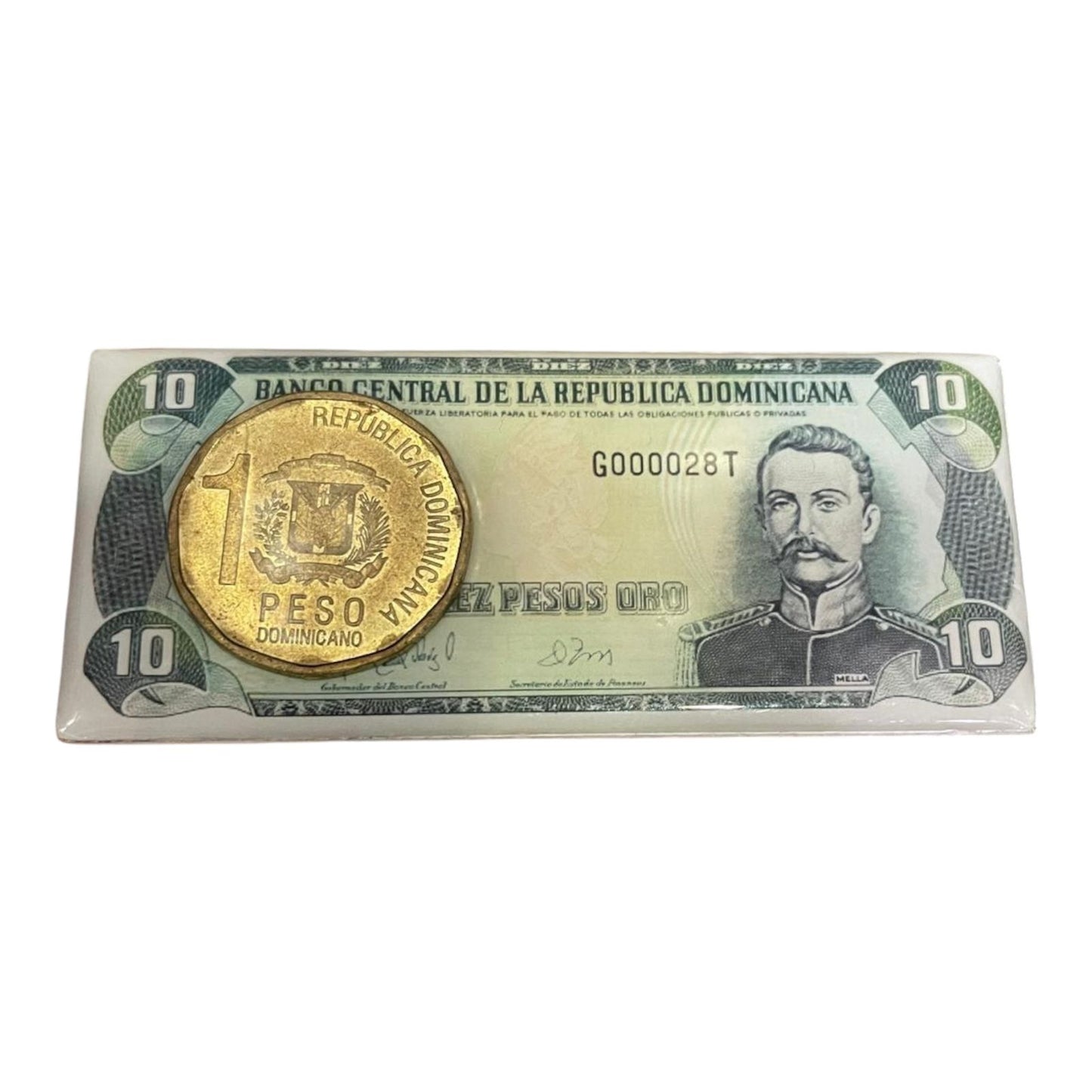 Special Edition: Historical Dominican Peso Bill Magnets 🇩🇴💰